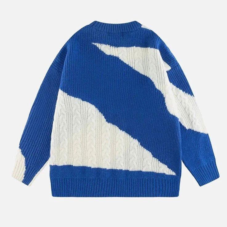 BLUE AND WHITE PATTERNED KNIT SWEATER - ULTIMATE INNOVATIVE KNITTING