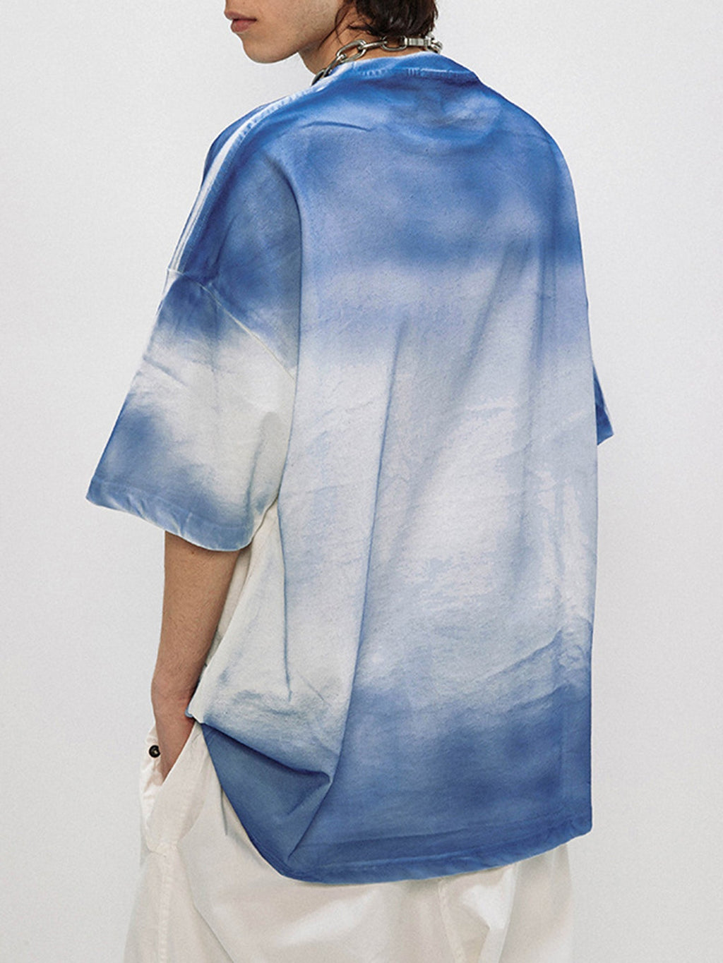 BLUE AND WHITE TIE-DYE SHORT SLEEVE T-SHIRT