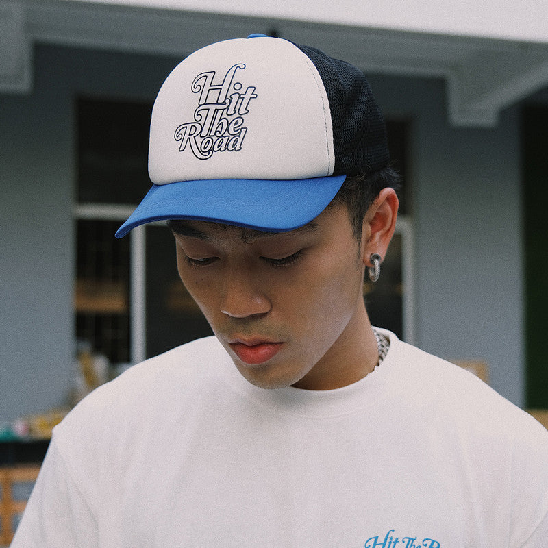 BLUE AND WHITE TRUCKER HAT - STYLISCHE TRUCKER CAP