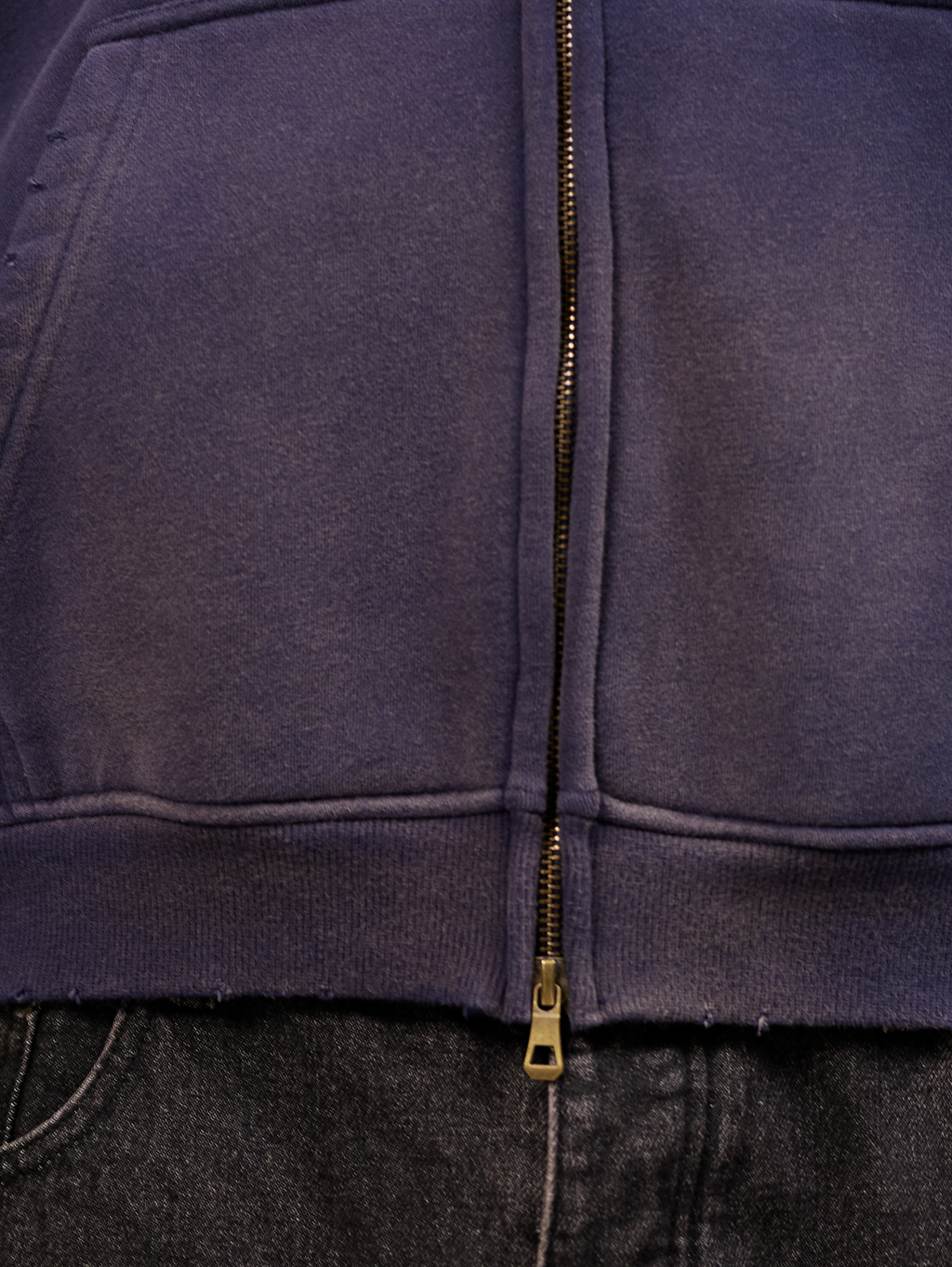 BLUE OVERSIZED ZIP-UP SWEATSHIRT WITH 23 - ULTIMATE COMFORT DESIGN