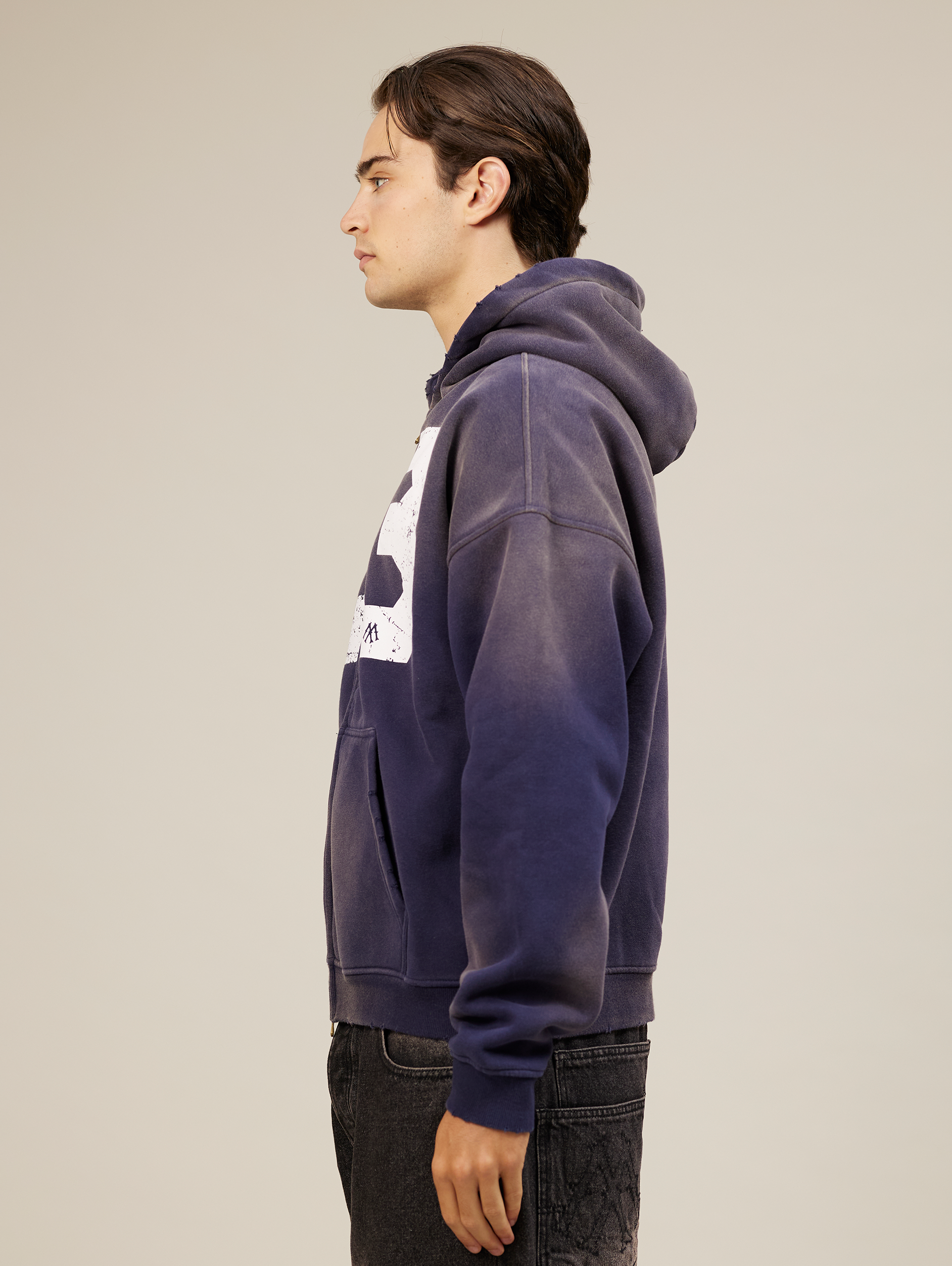 BLUE OVERSIZED ZIP-UP SWEATSHIRT WITH 23 - ULTIMATE COMFORT DESIGN