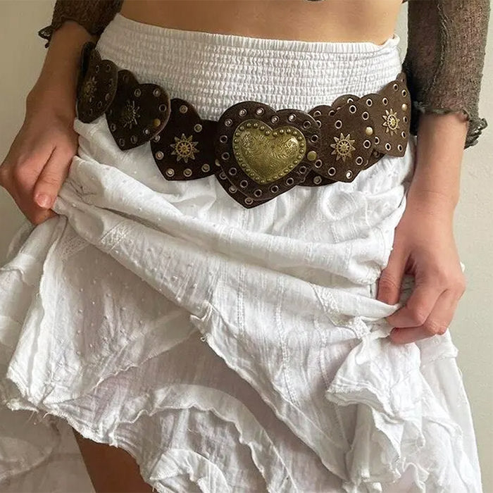 BROWN HEART-SHAPED BELT ACCESSORY