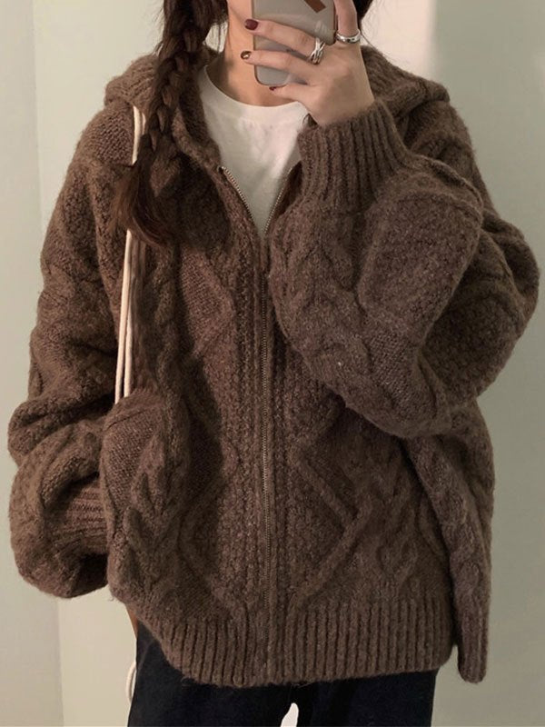 BROWN OVERSIZED HOODED CARDIGAN - COMFORTABLE CABLE-KNIT DESIGN