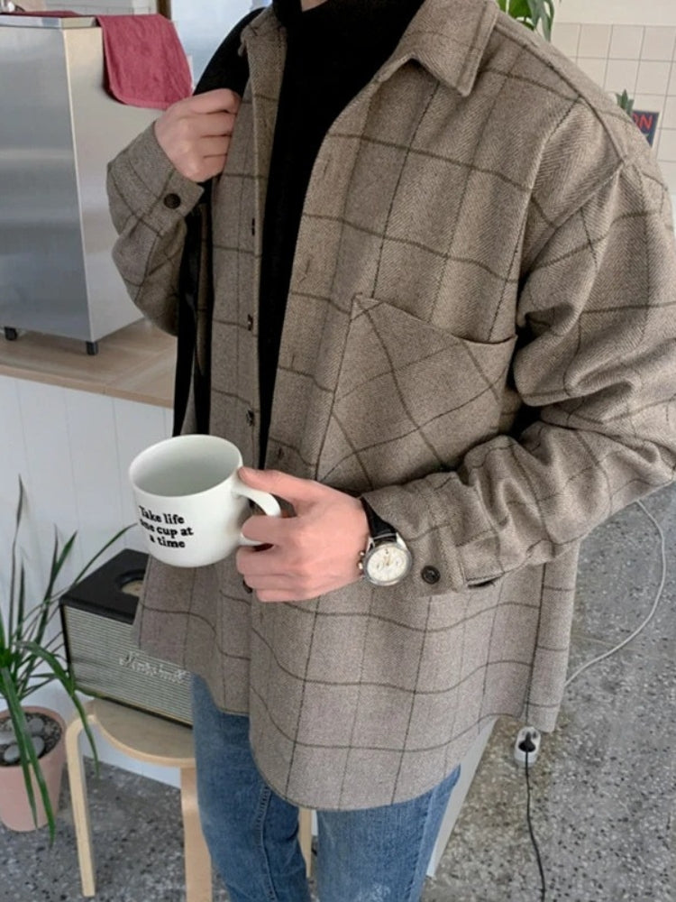 BROWN PLAID BUTTON-DOWN SHIRT WITH WOOLEN PLAID DESIGN