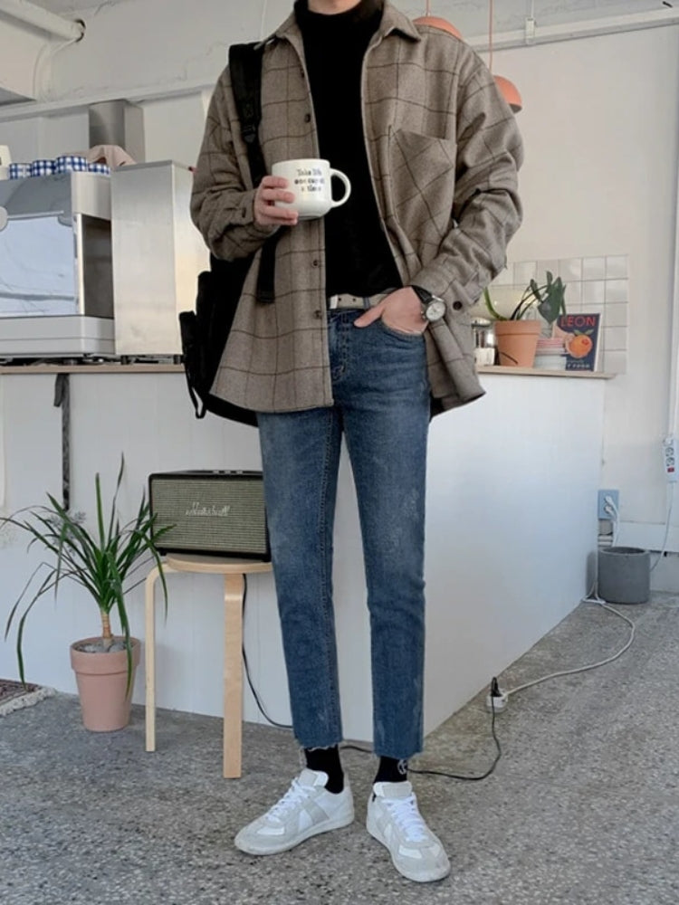 BROWN PLAID BUTTON-DOWN SHIRT WITH WOOLEN PLAID DESIGN