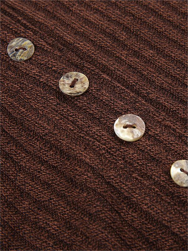 BROWN RIBBED BUTTON-DOWN SHIRT WITH ELEGANT BUTTONS AND LONG-SLEEVED DESIGN