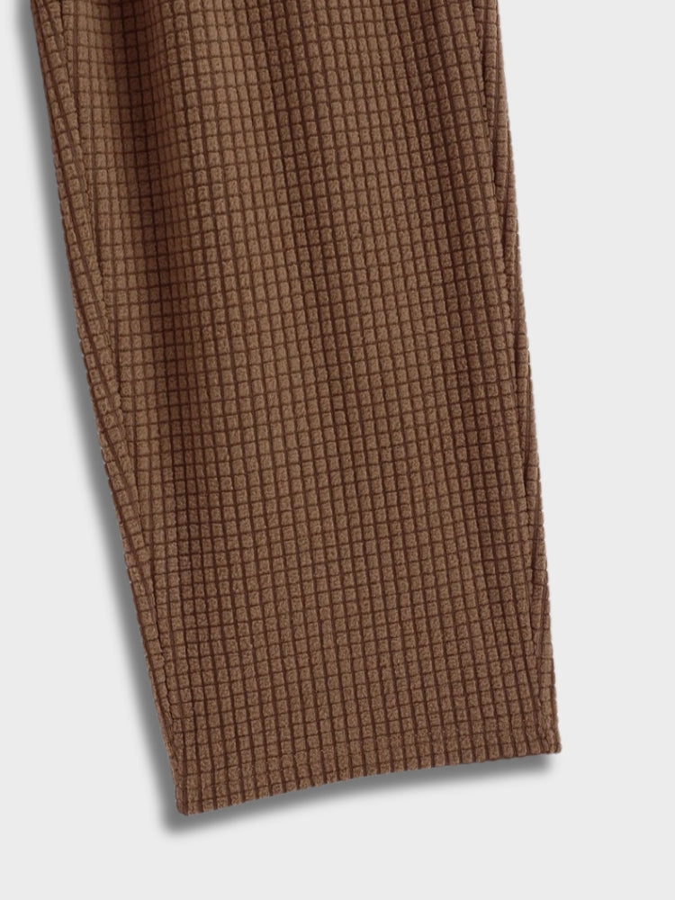 BROWN WAFFLE-KNIT LOUNGE SET FOR CHILLY DAYS