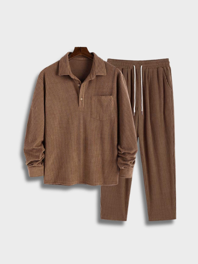 BROWN WAFFLE-KNIT LOUNGE SET FOR CHILLY DAYS