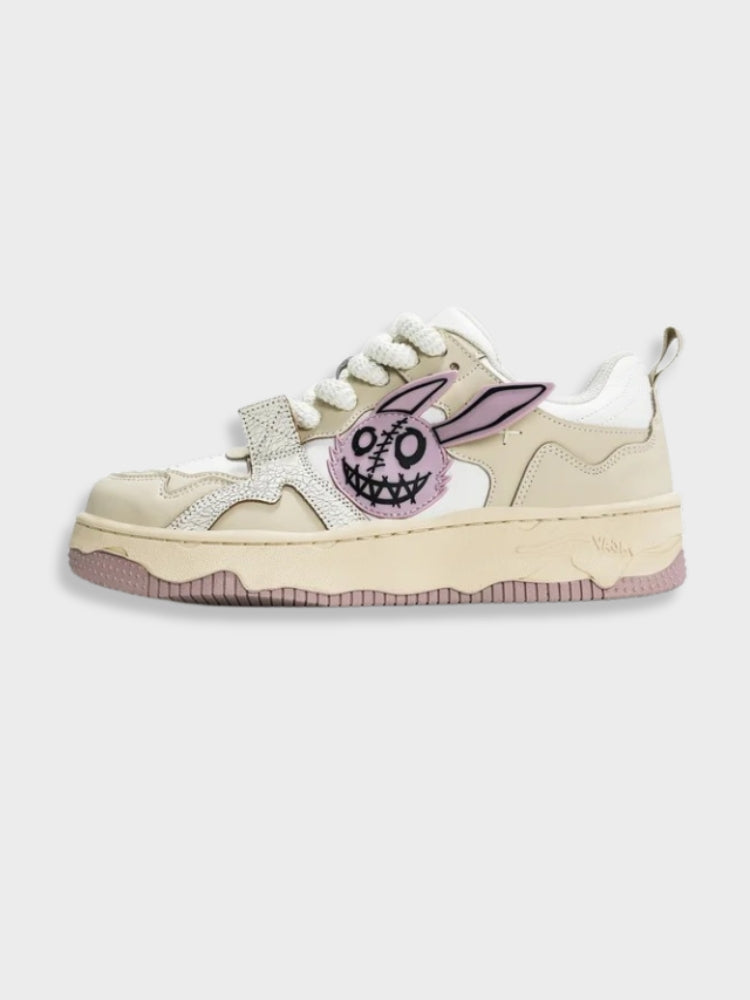 BUNNY-THEMED SNEAKERS CRAZY RABBIT DUNKS