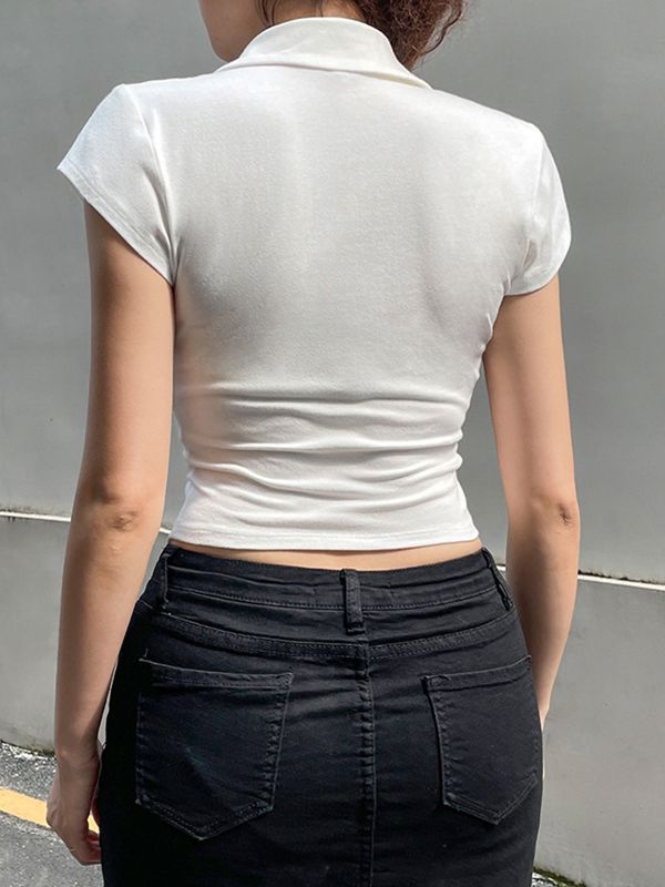 BUTTON-DOWN SHIRT WITH PATCH POCKETS AND BUTTON PLACKET Y2K-INSPIRED