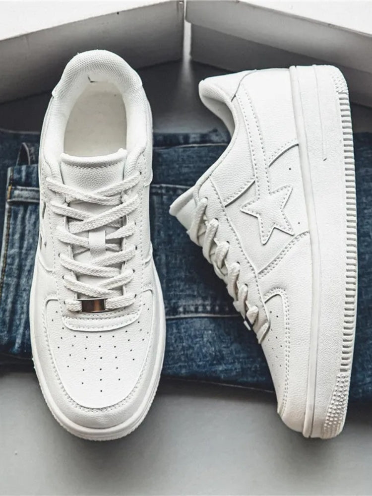 CASUAL DUNK SNEAKERS WHITE STAR-BRANDED FOR EVERYDAY WEAR