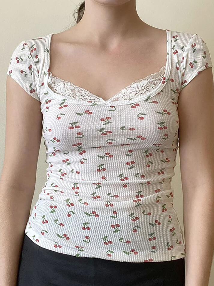 CHERRY-PATTERNED TOP WITH LACE TRIM SLIM FIT V-NECK
