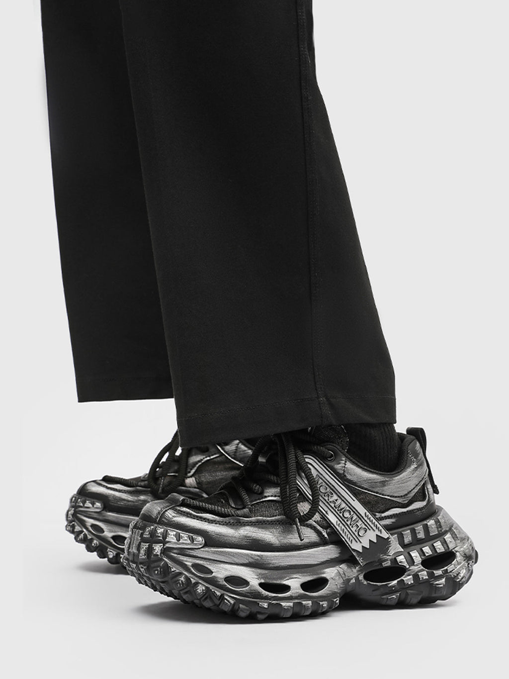 CHUNKY SNEAKERS BLACK AND SILVER PLATFORM WITH HIDDEN HEEL