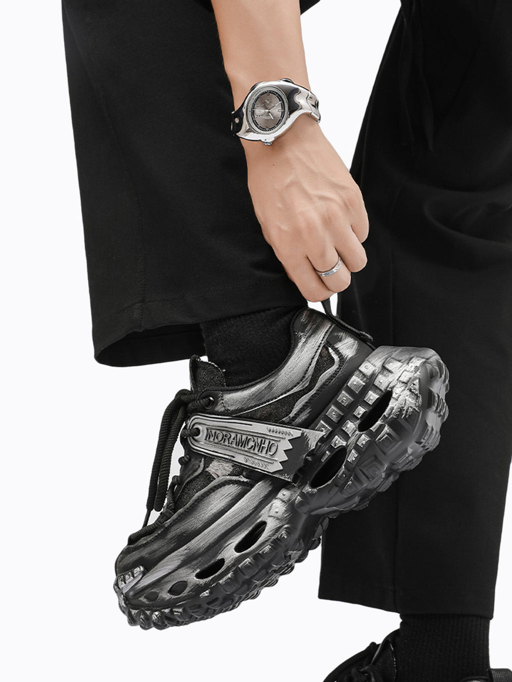 CHUNKY SNEAKERS BLACK AND SILVER PLATFORM WITH HIDDEN HEEL