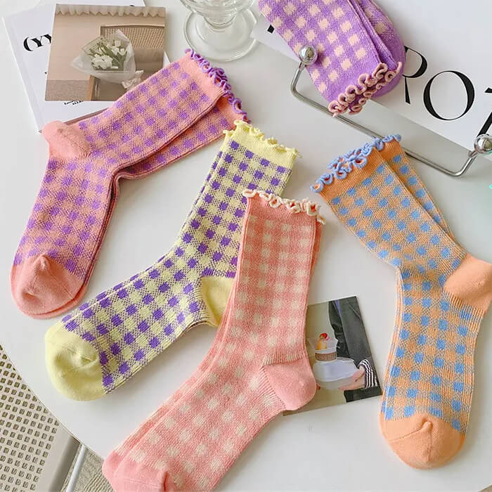 COLORFUL CHECKERED RUFFLE SOCKS FOR GIRLS SET OF 2