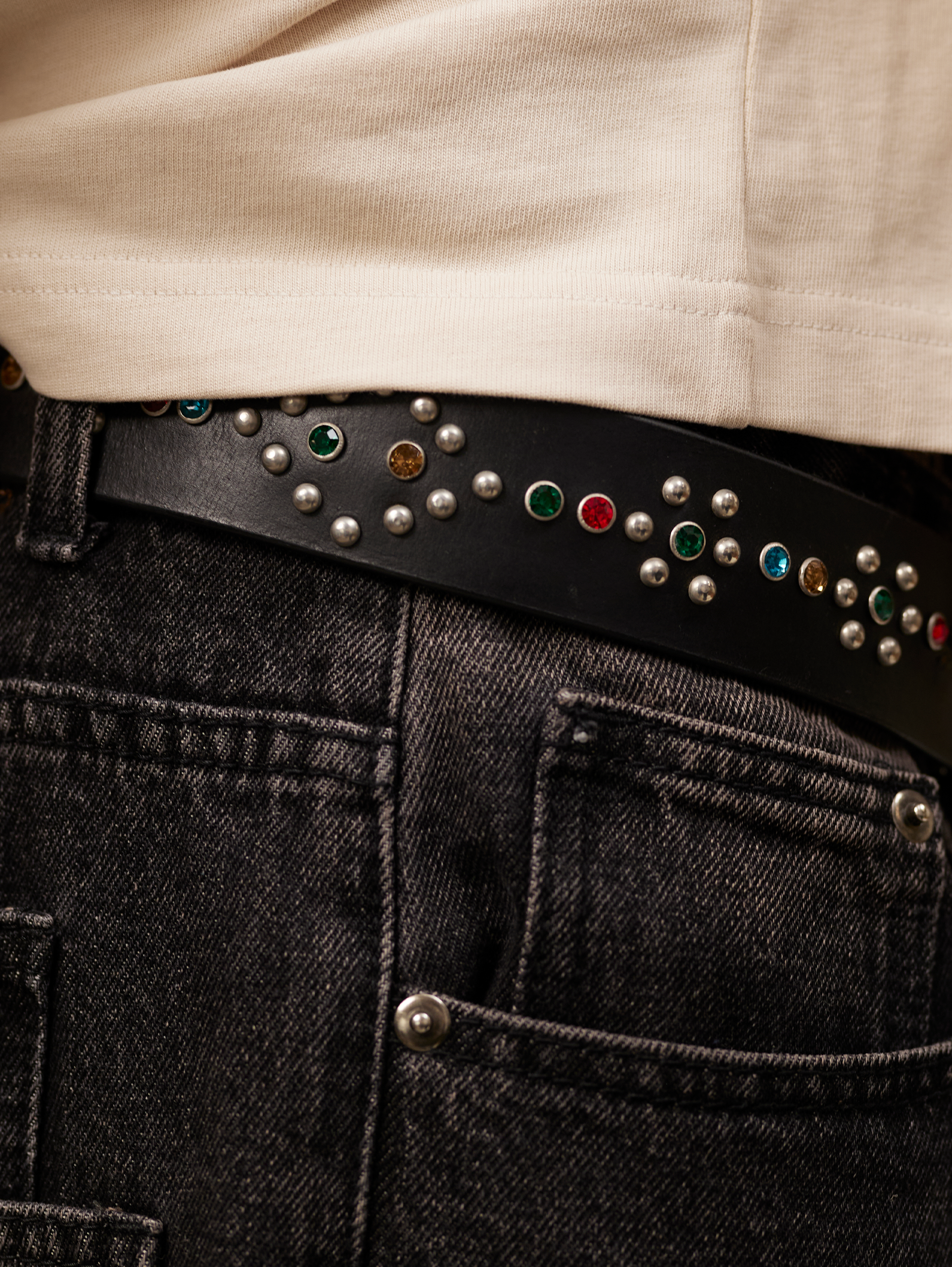 COLORFUL RHINESTONE LEATHER BELT WITH ANTIQUE SILVER EMBELLISHMENTS