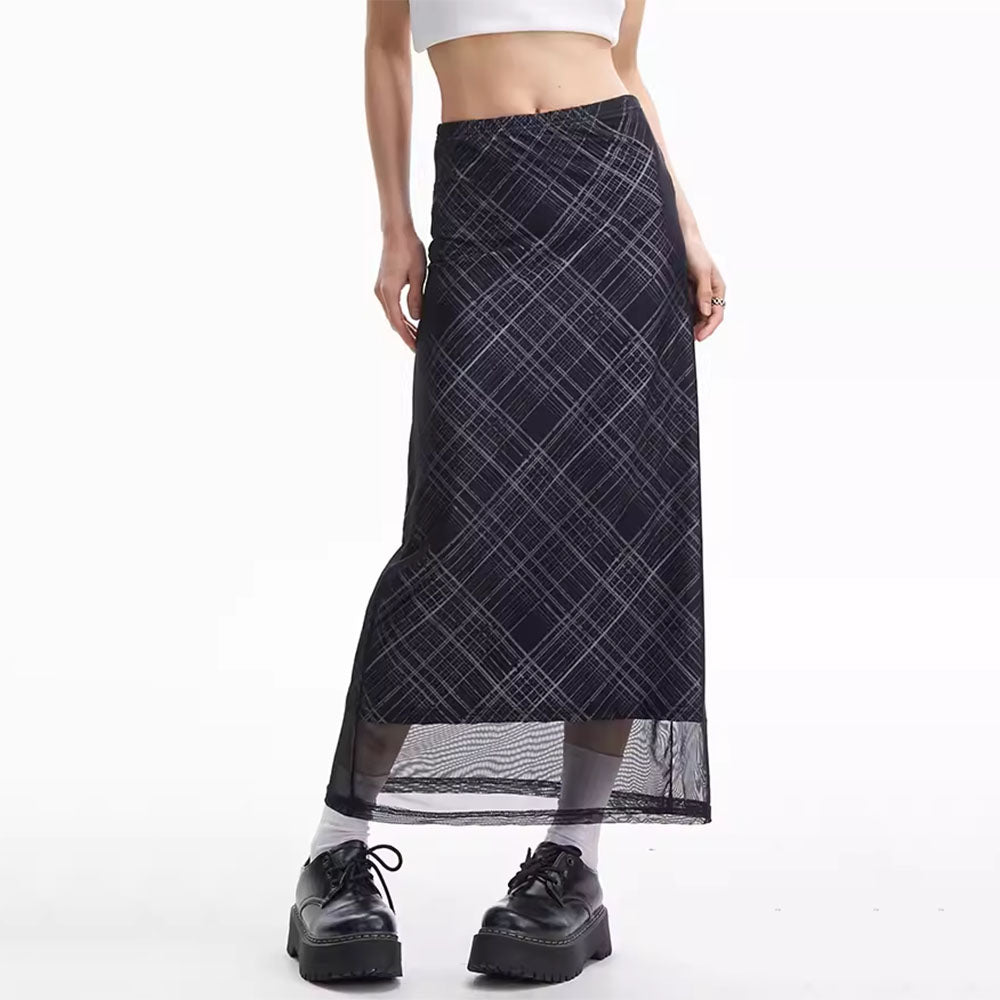 CONVERSATION PLAID MAXI SKIRT PLAID MAXI SKIRT