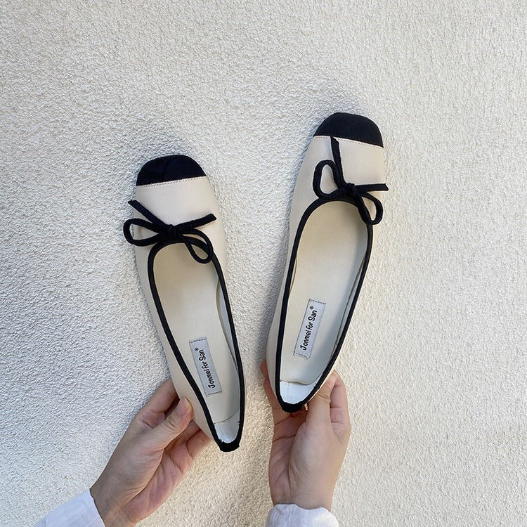CREAM BALLET FLATS WITH BLACK TRIM AND BOWS FOR WOMEN