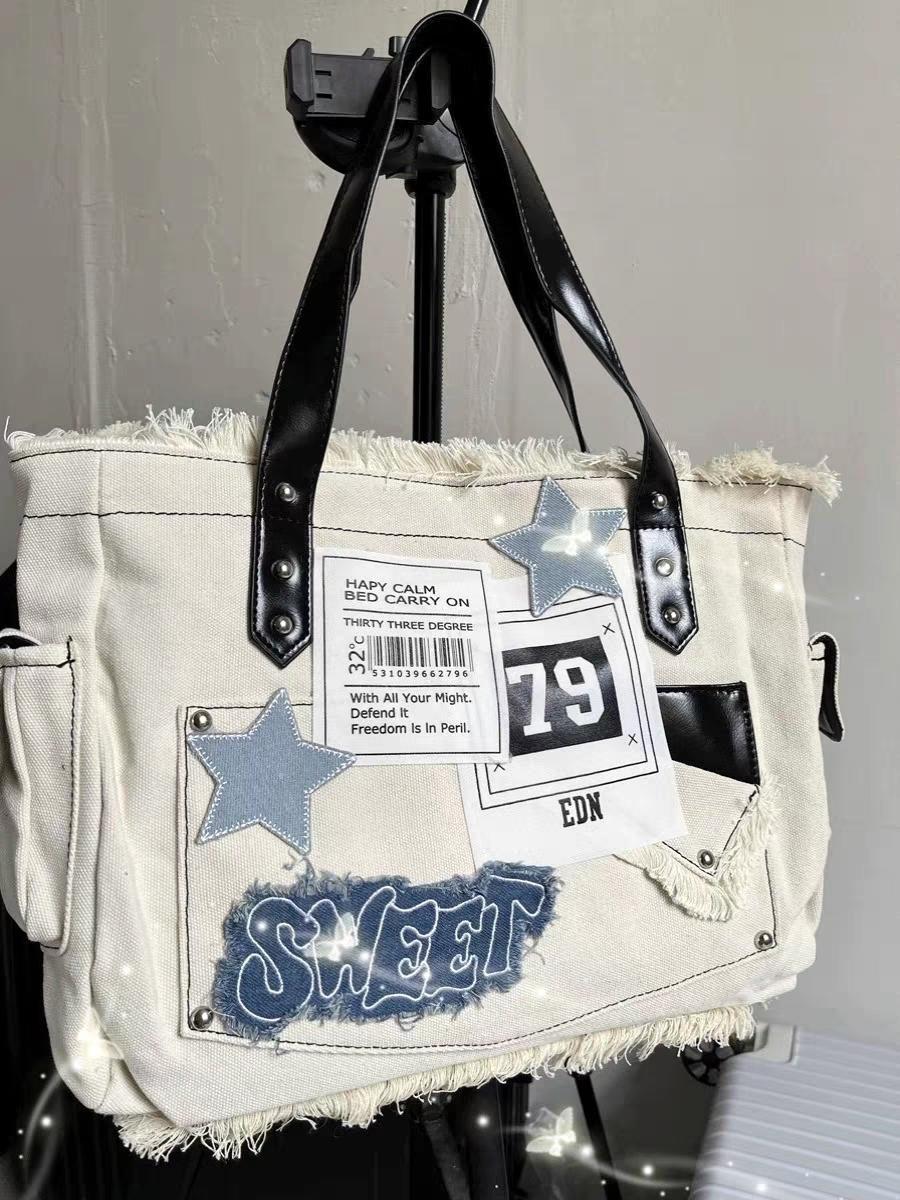 CREAM TOTE BAG WITH BLACK STRAPS AND EMBROIDERED STAR Y2K STYLE
