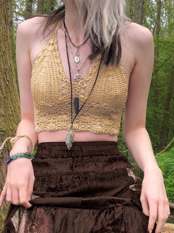 CROCHETED HALTER TOP WITH LAYERED NECKLACES SLIM FIT HALTER CAMI