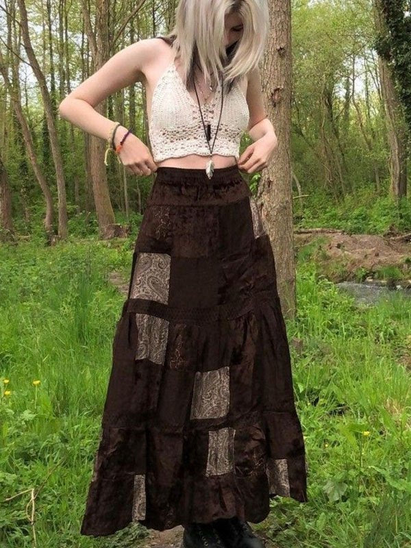 CROCHETED HALTER TOP WITH LAYERED NECKLACES SLIM FIT HALTER CAMI