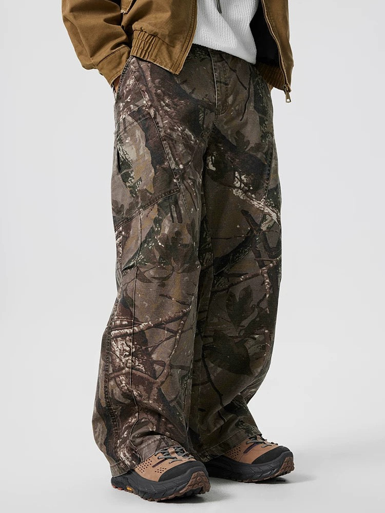 CROPPED CAMOUFLAGE PANTS PRINTED STRAIGHT LEG DESIGN
