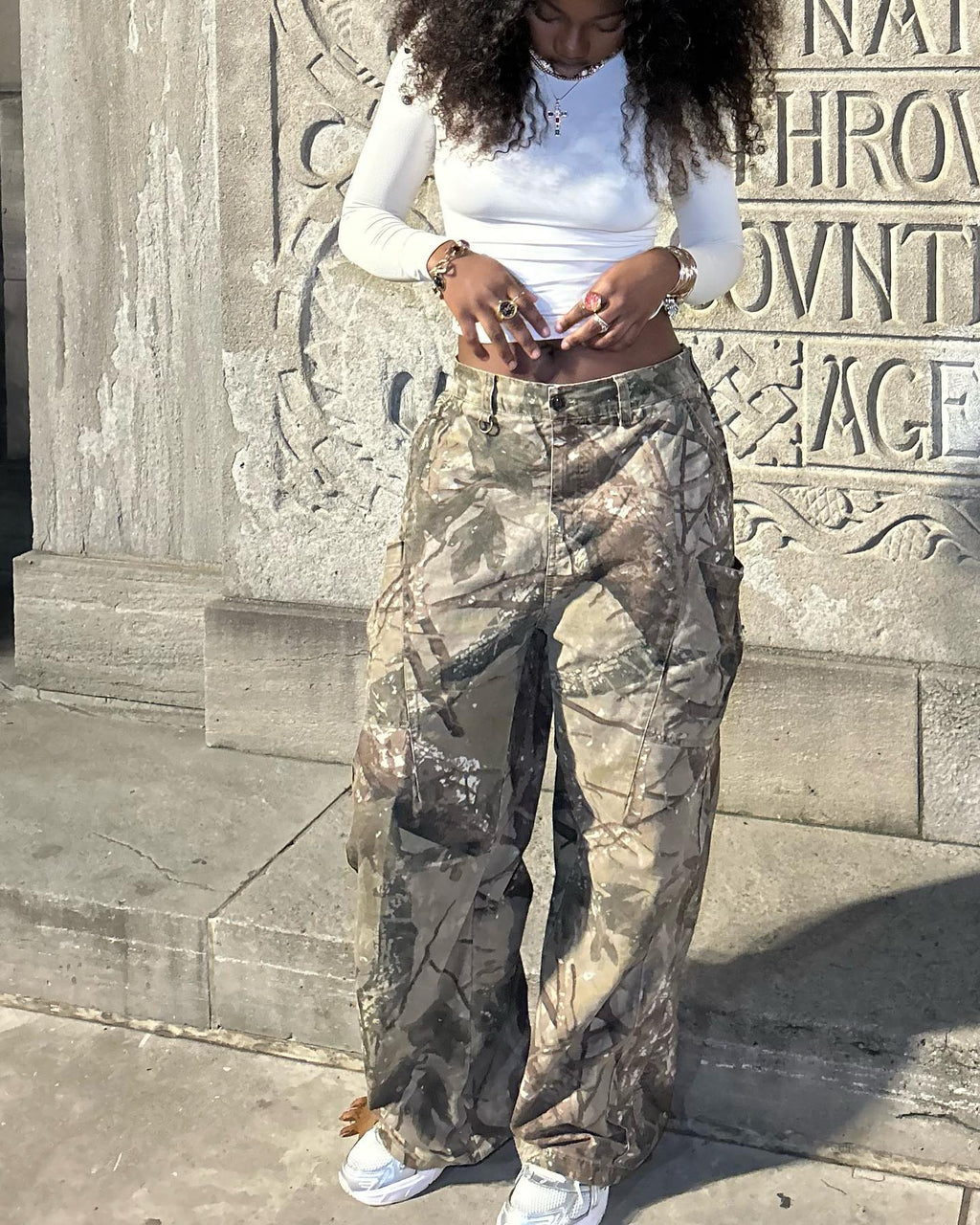 CROPPED CAMOUFLAGE PANTS PRINTED STRAIGHT LEG DESIGN