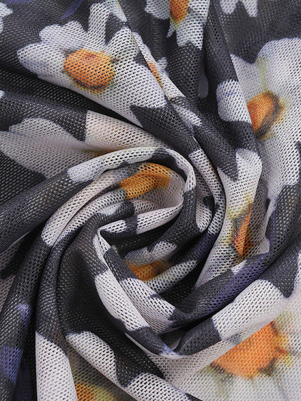 DAISY-PATTERNED MAXI DRESS WITH SLIM FIT SHORT SLEEVES