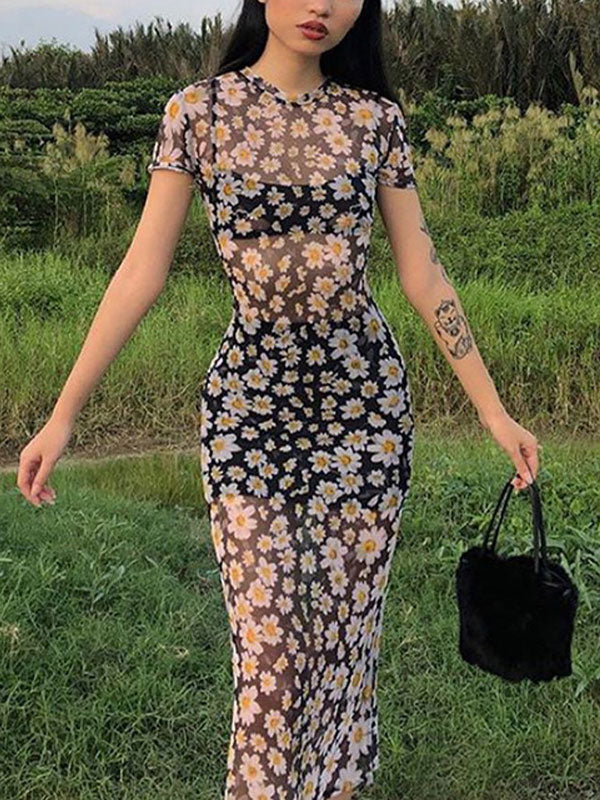 DAISY-PATTERNED MAXI DRESS WITH SLIM FIT SHORT SLEEVES