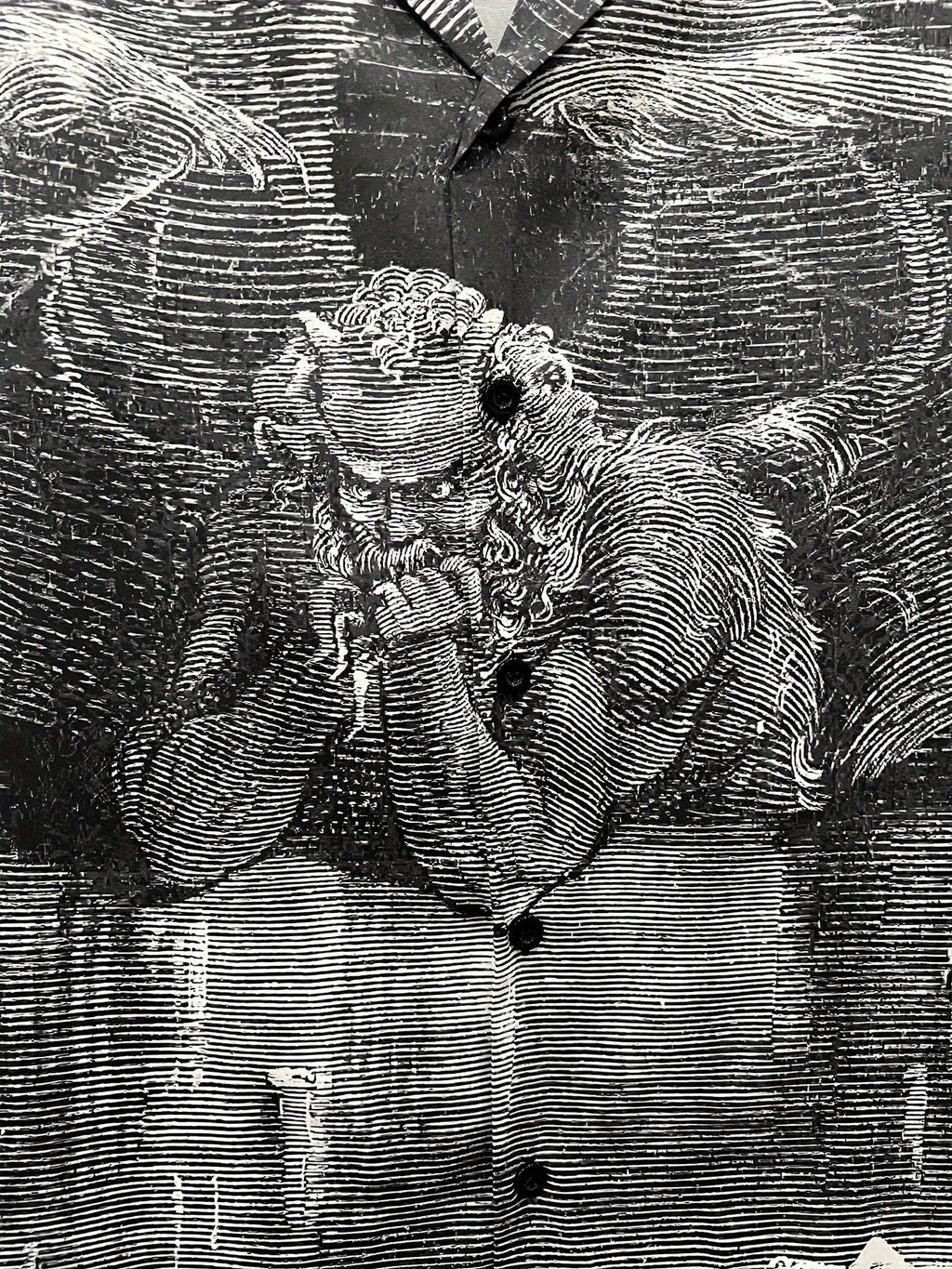 DEMON-PRINT SHIRT FEATURING WAITING DEMON DESIGN