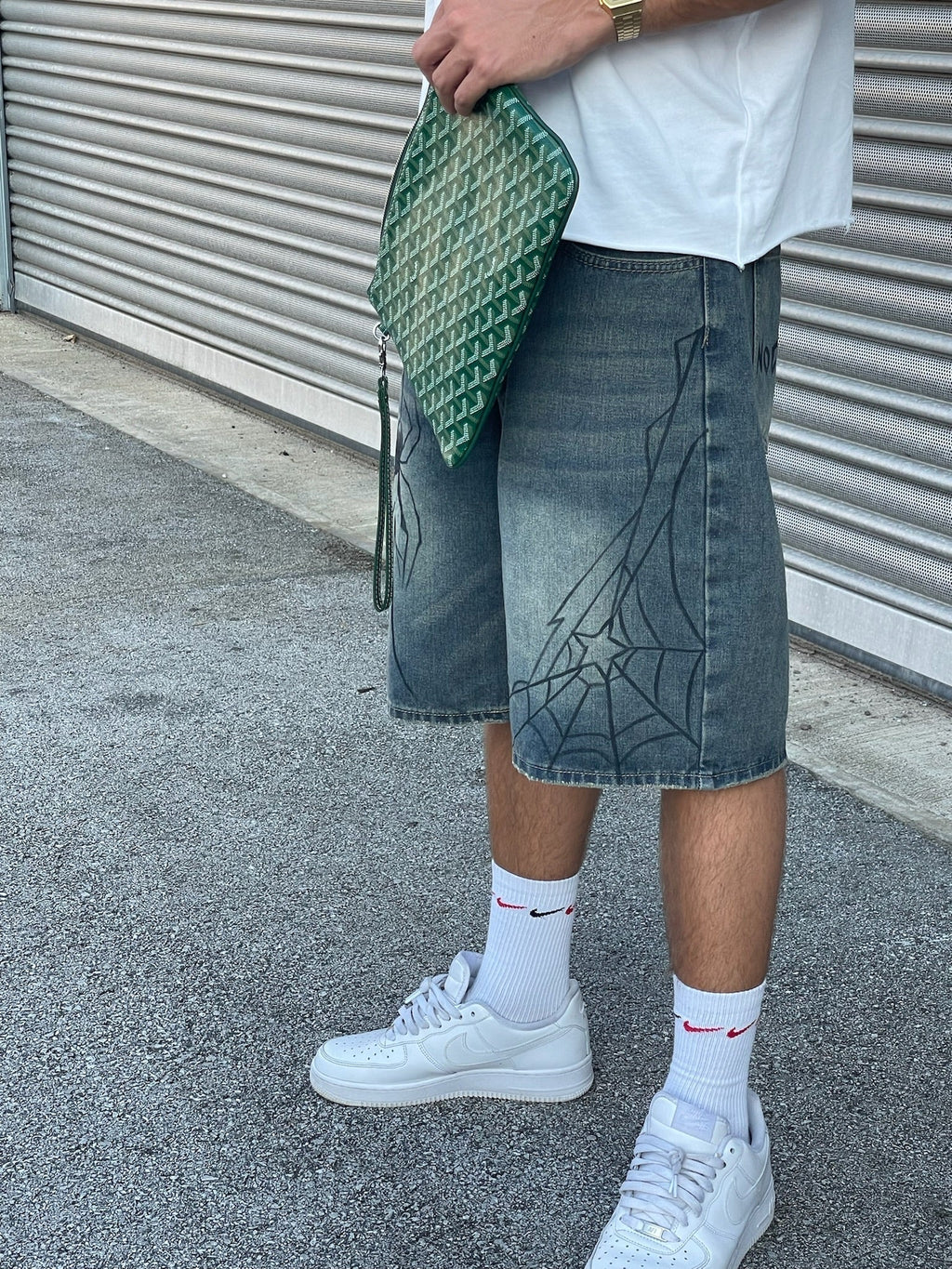 DENIM SHORTS WITH SPIDER AND WEB DESIGN - JEANS BAGGY FIT