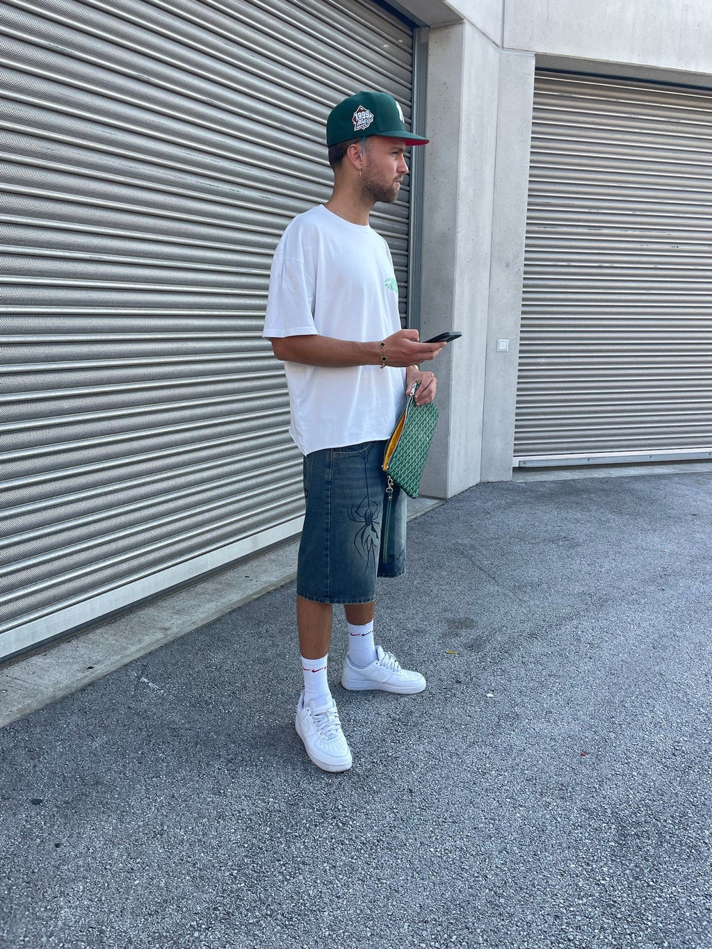 DENIM SHORTS WITH SPIDER AND WEB DESIGN - JEANS BAGGY FIT