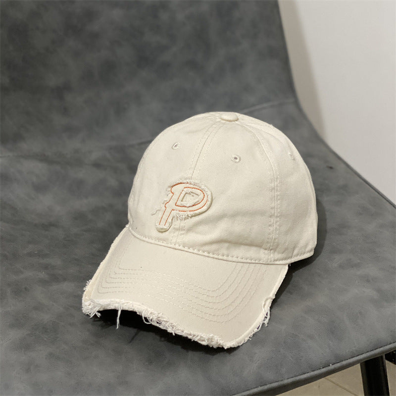 DISTRESSED BASEBALL CAP WITH LETTER P - STYLISCHE BASEBALL CAP