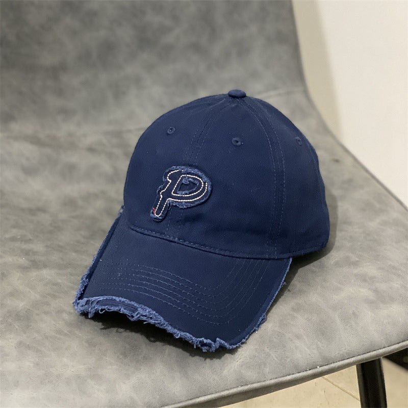 DISTRESSED BASEBALL CAP WITH LETTER P - STYLISCHE BASEBALL CAP