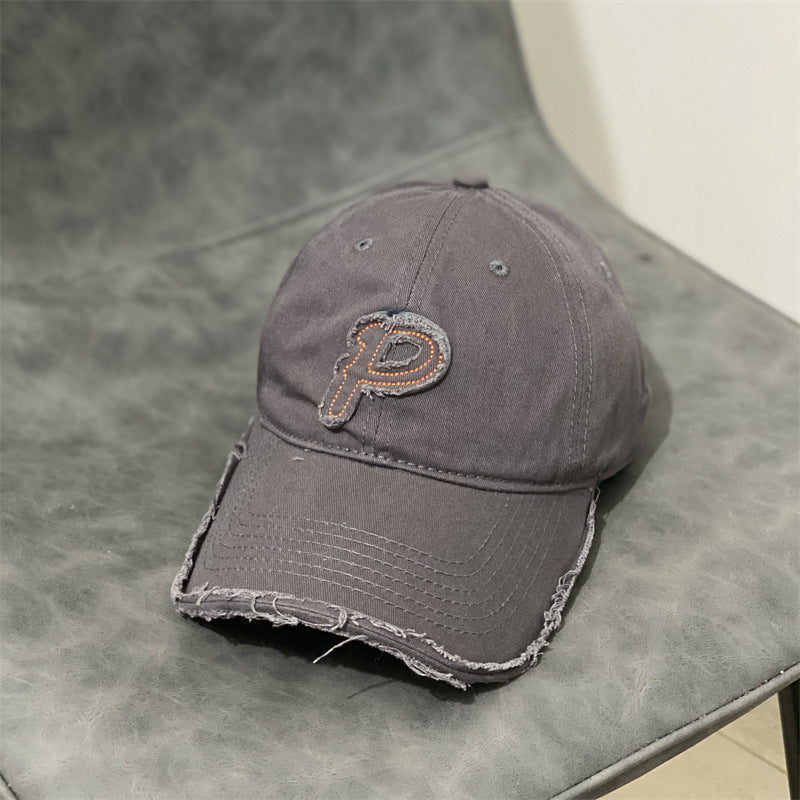 DISTRESSED BASEBALL CAP WITH LETTER P - STYLISCHE BASEBALL CAP