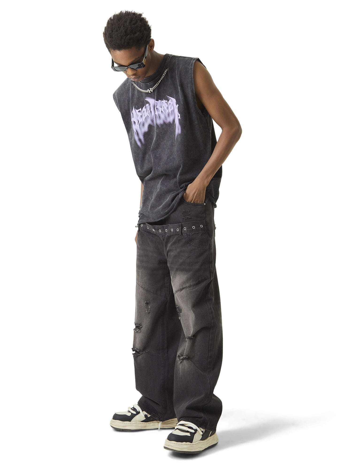 DISTRESSED BLACK TANK TOP WITH PURPLE GRAPHIC AND CHAIN - CARTOON PRINT SLEEVELESS