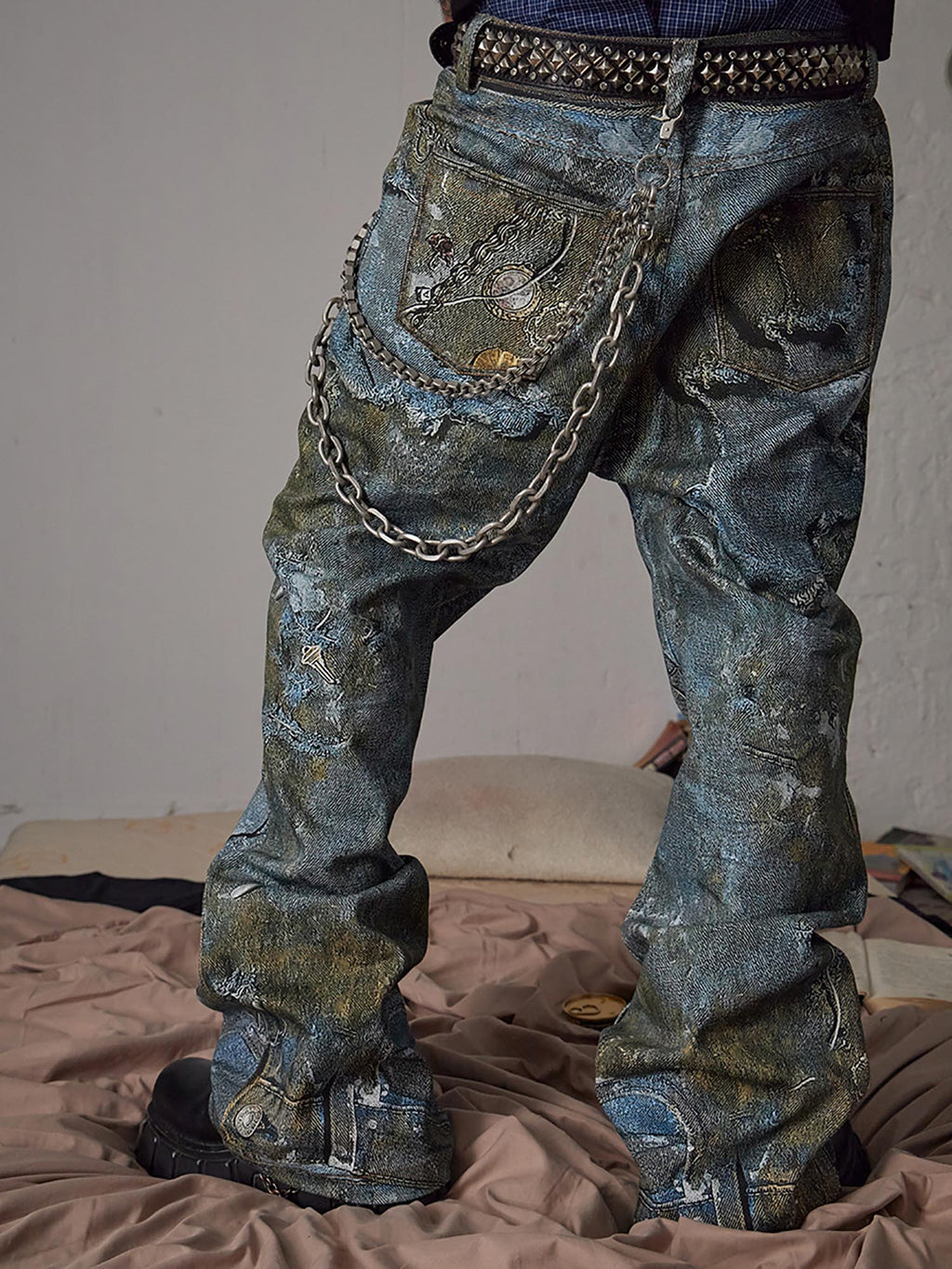 DISTRESSED DENIM PANTS BORO DESTRUCTION CHAIN JEANS