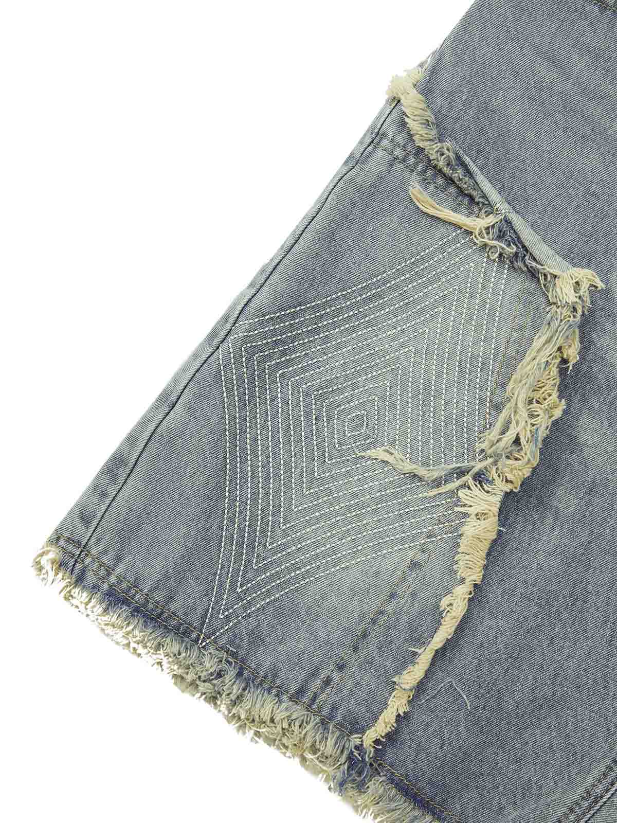 DISTRESSED DENIM SHORTS WITH EMBROIDERED DESIGN AND MID WAIST FIT