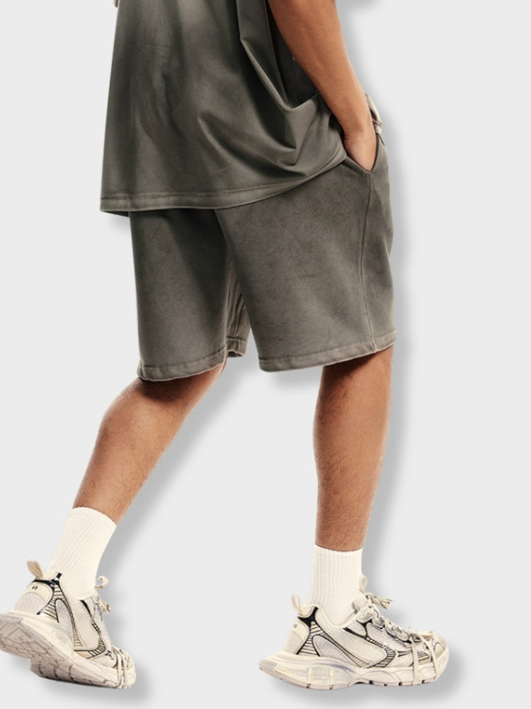 DRAWSTRING SHORTS IN OLIVE GREEN FOR PERFECT FIT AND ALL-DAY WEAR