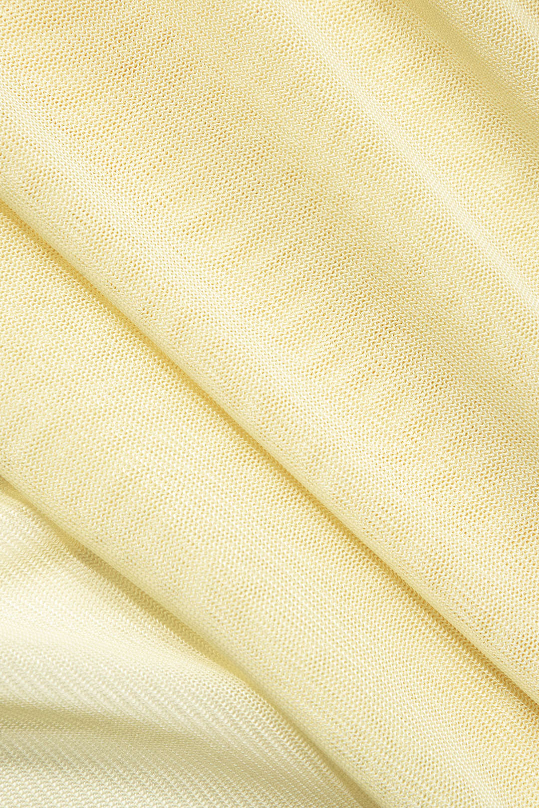 ELEGANT HOLIDAY DRESS WITH DIAMOND CUTOUT AND RUFFLED TRIM