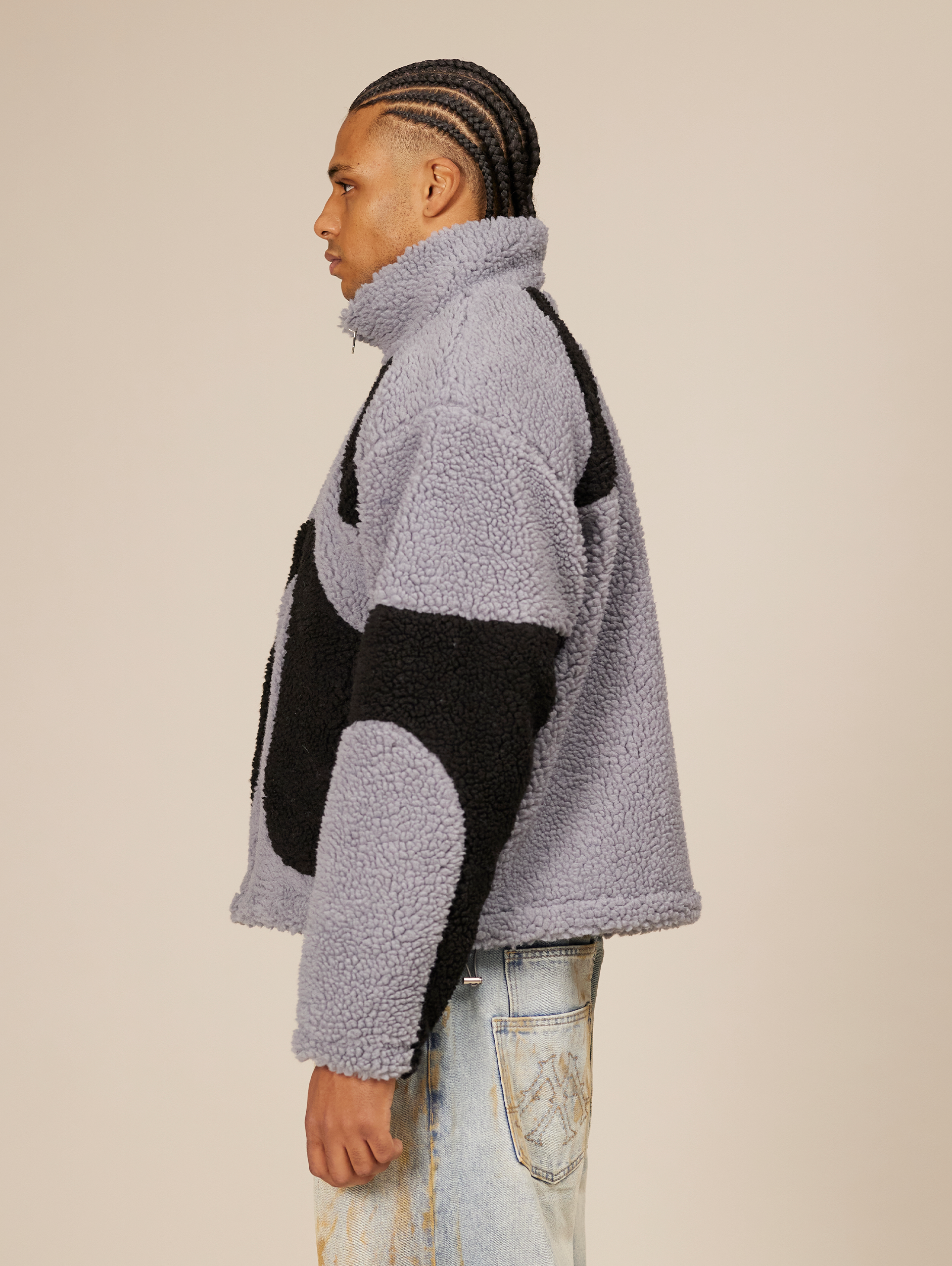 FLEECE JACKET GRAY AND BLACK OVERSIZED DROPPED SHOULDER DESIGN