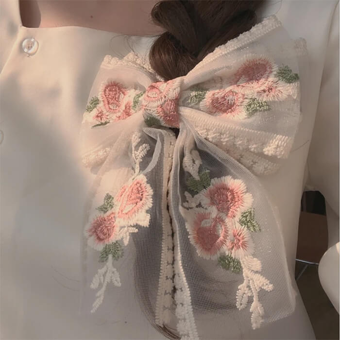 FLORAL EMBROIDERED LACE BOW ACCESSORY FOR DECORATIVE