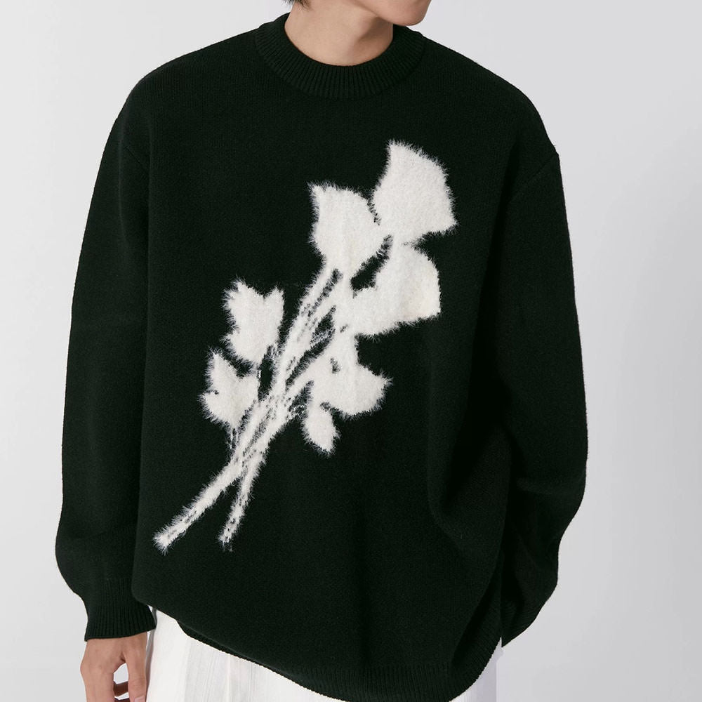 FLORAL KNIT: OVERSIZED BLACK SWEATER ROSE PRINT