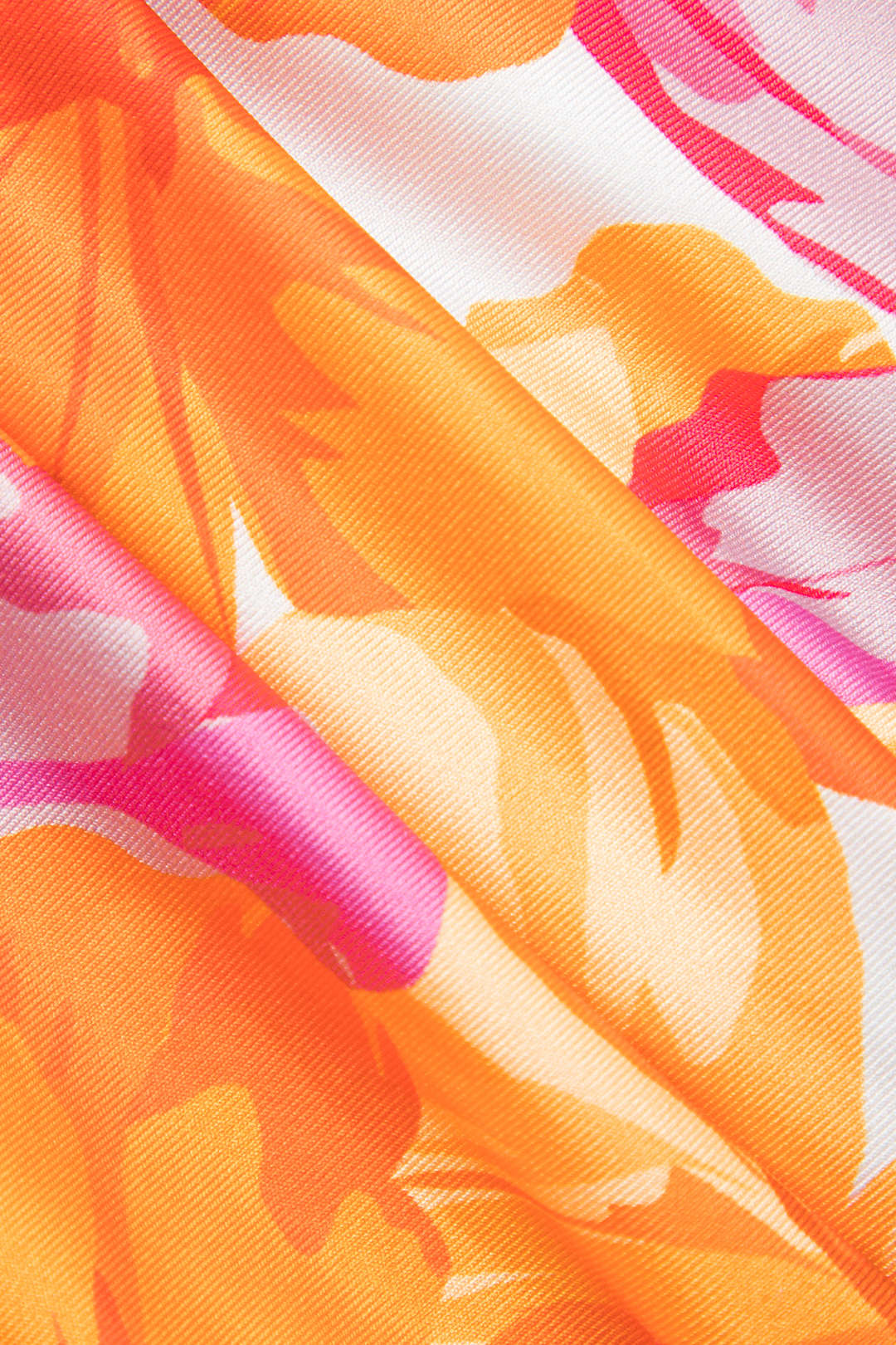 FLORAL MINI DRESS WITH DRAPED SIDE FOR A LASTING IMPRESSION AT SPECIAL OCCASIONS