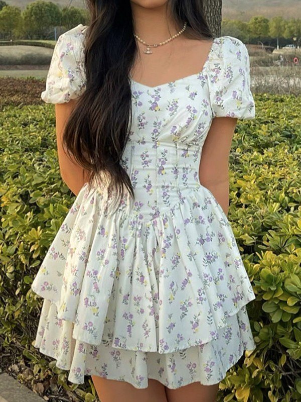 FLORAL PRINT TIERED MINI DRESS WITH SWEETHEART NECKLINE - CUTE Y2K MINI