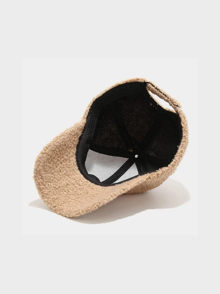 FUZZY GRAY BASEBALL CAP - CLASSIC DESIGN FOR OUTDOOR ACTIVITIES