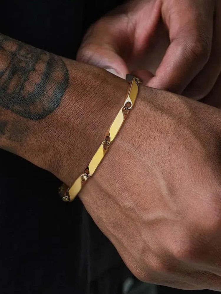 GEOMETRIC LINK BRACELET - LUXURIOUS STAINLESS STEEL, TIMELESS DESIGN