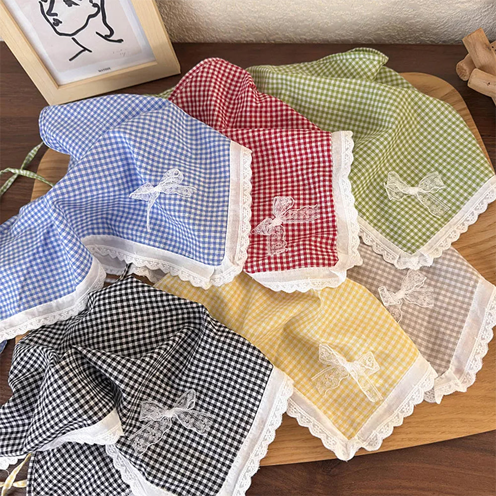 GINGHAM BONNET WITH ADJUSTABLE TIE STRAPS