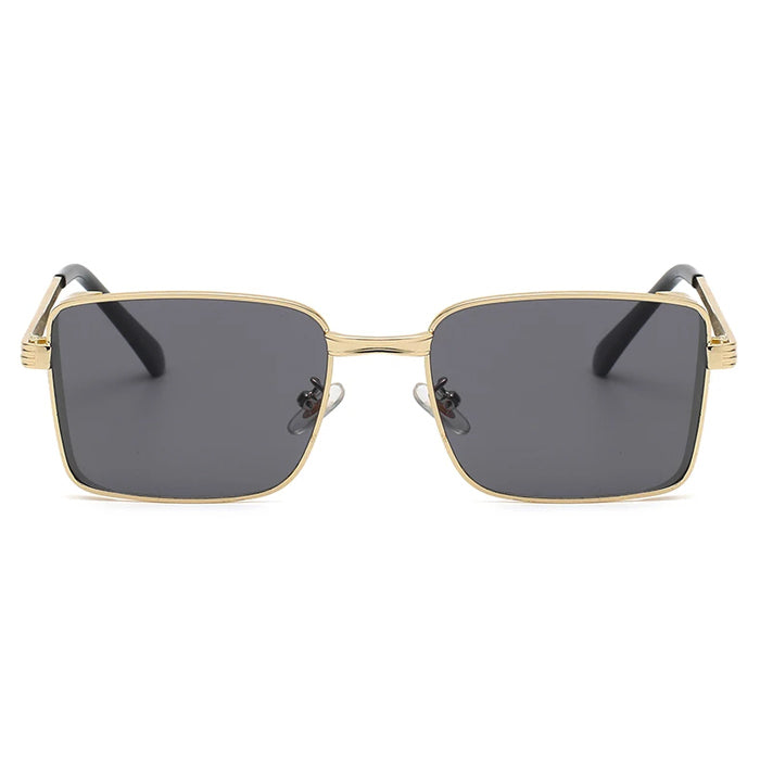 GOLD FRAME STATEMENT SUNGLASSES