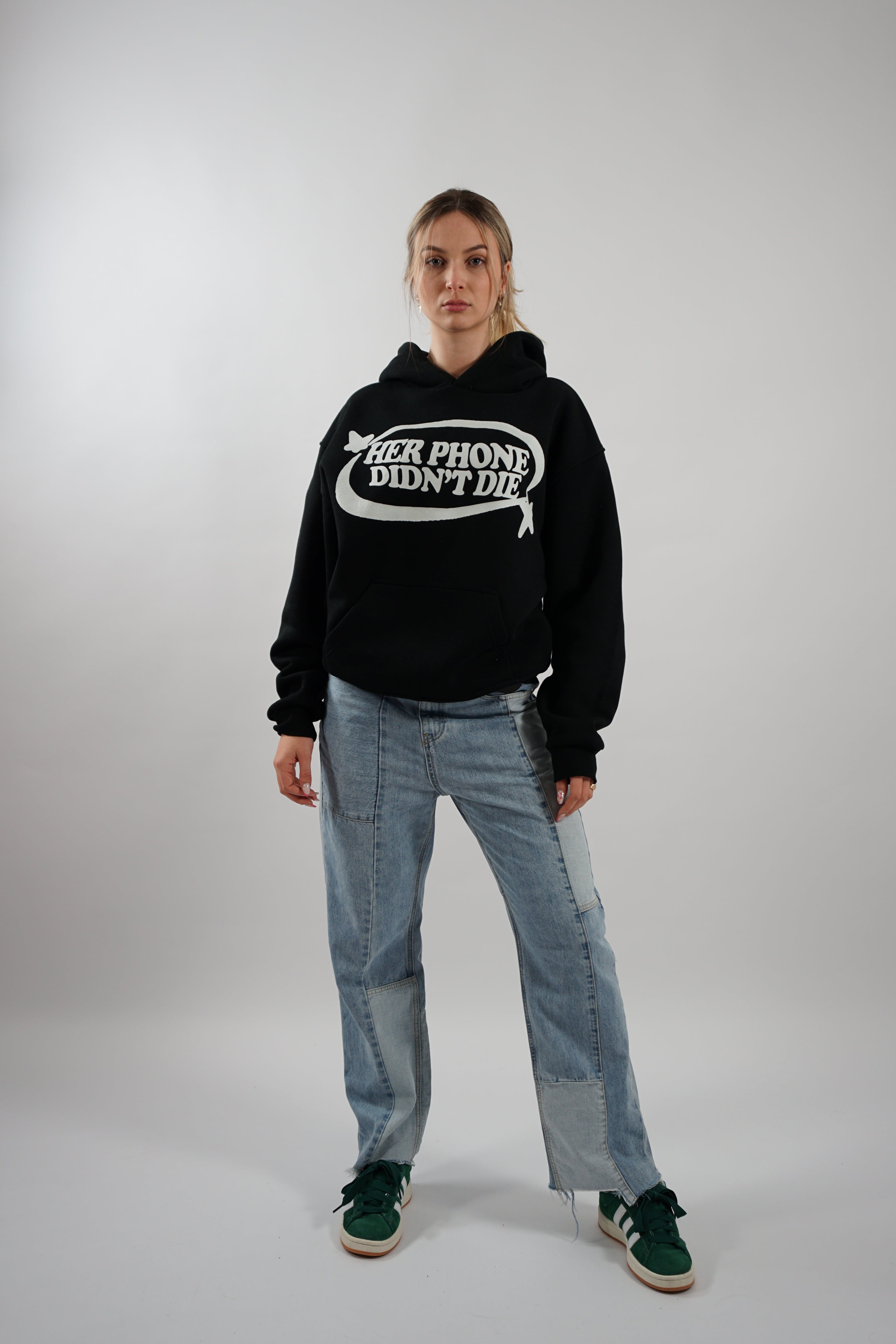 GRAPHIC BLACK OVERSIZE FIT STREETWEAR HOODIE